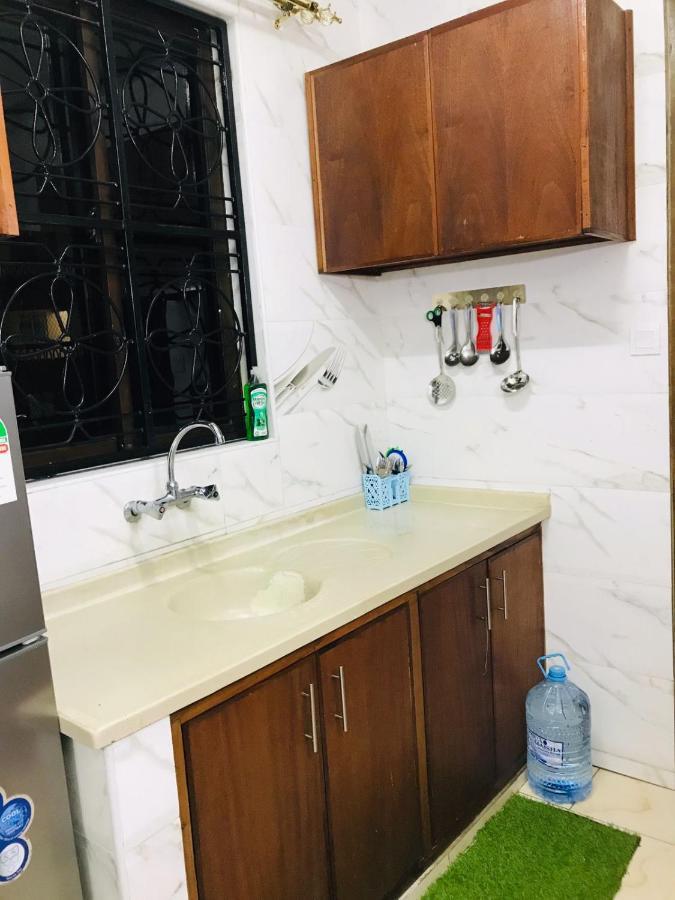 Lux Suites Bamburi Furnished Apartments Exterior photo