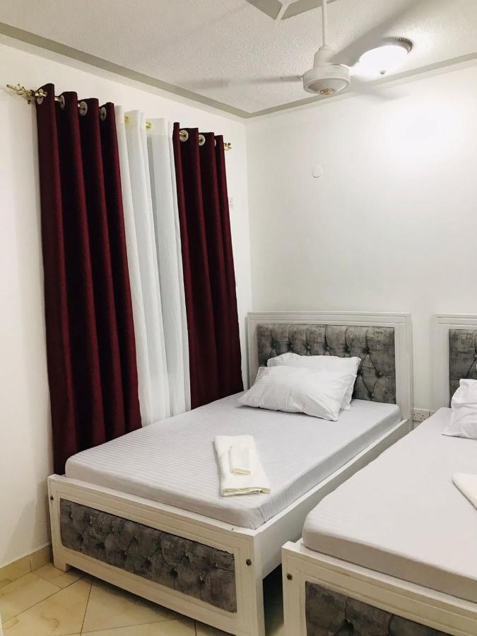 Lux Suites Bamburi Furnished Apartments Exterior photo