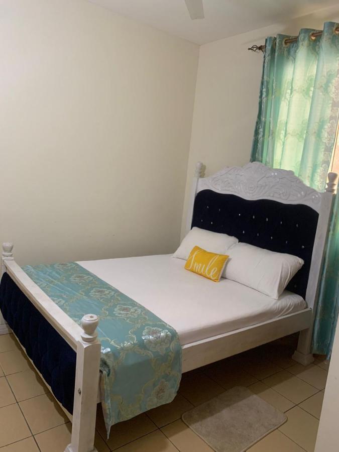 Lux Suites Bamburi Furnished Apartments Exterior photo
