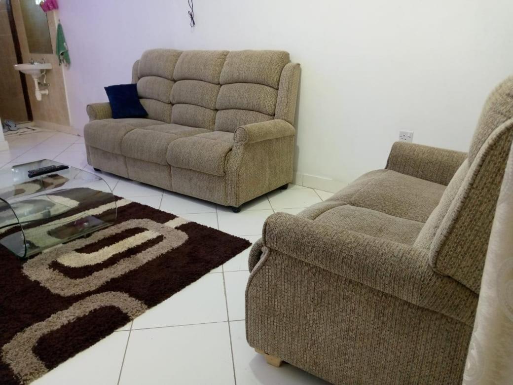 Lux Suites Bamburi Furnished Apartments Exterior photo
