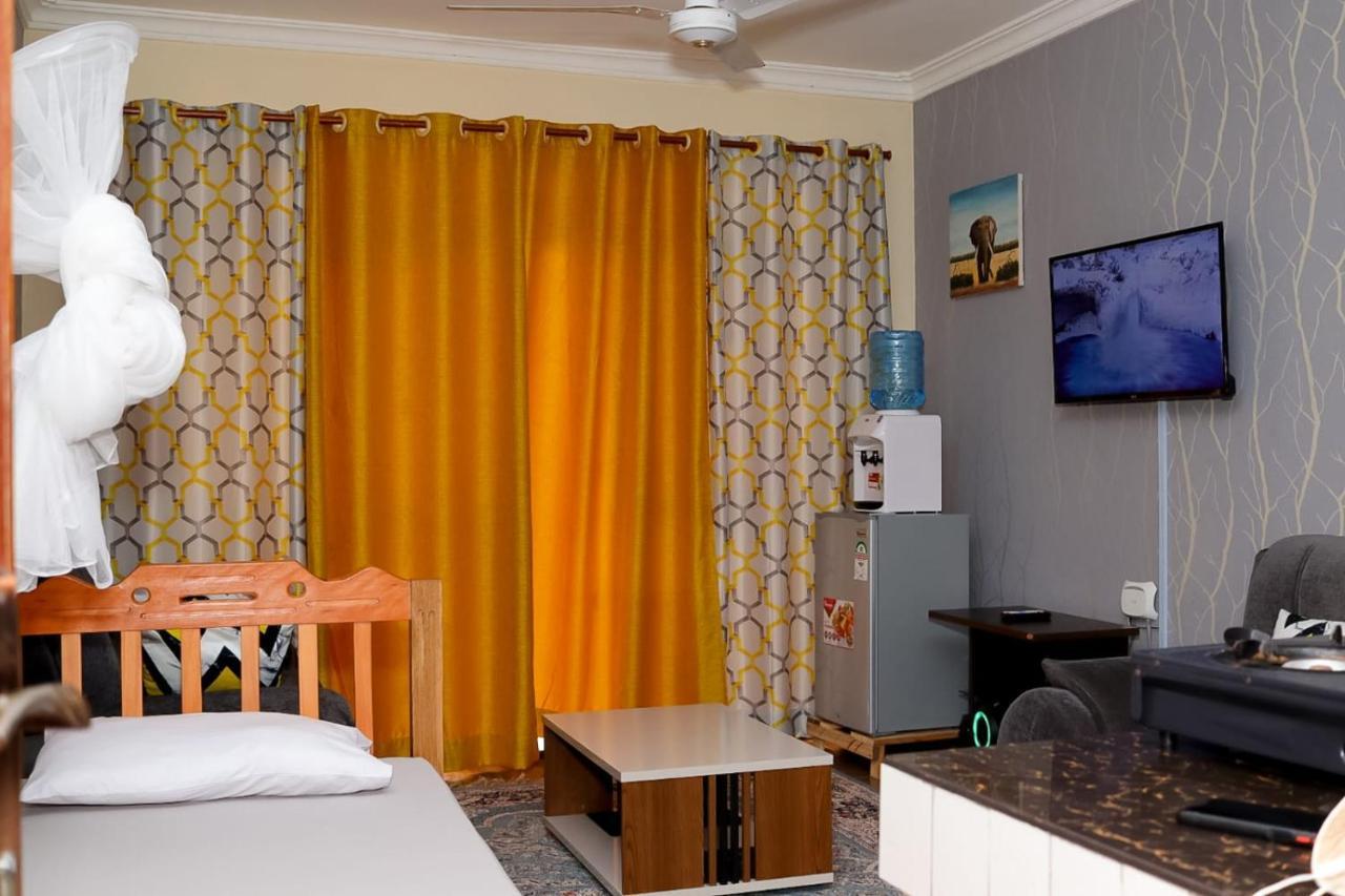 Lux Suites Bamburi Furnished Apartments Exterior photo