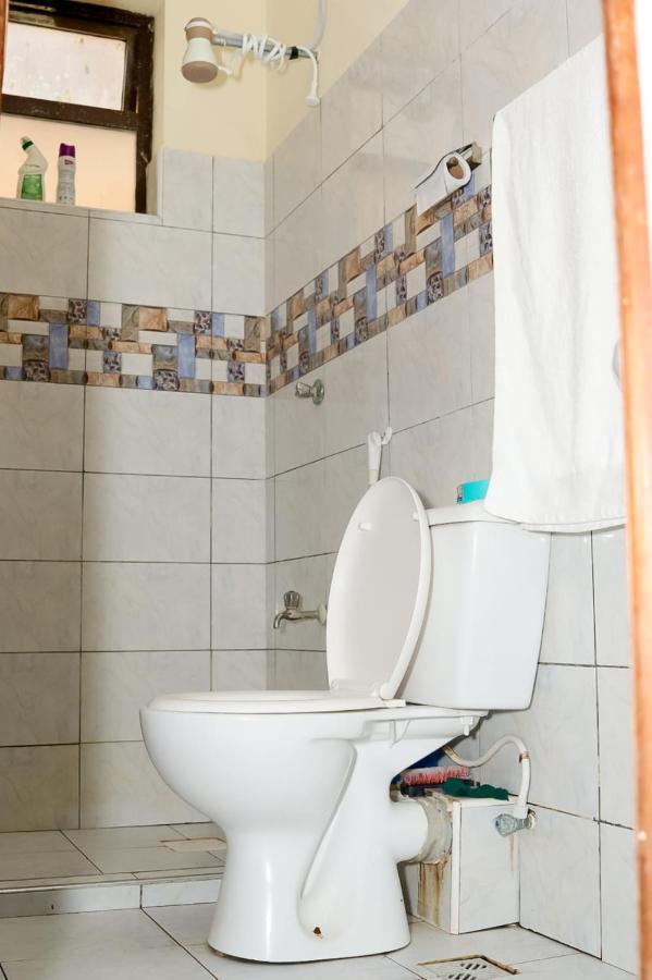 Lux Suites Bamburi Furnished Apartments Exterior photo