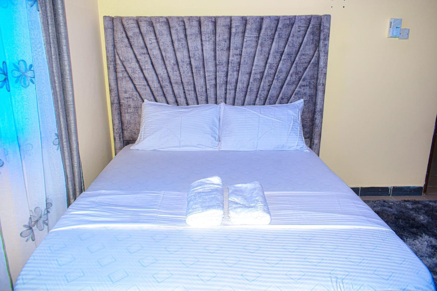 Lux Suites Bamburi Furnished Apartments Exterior photo