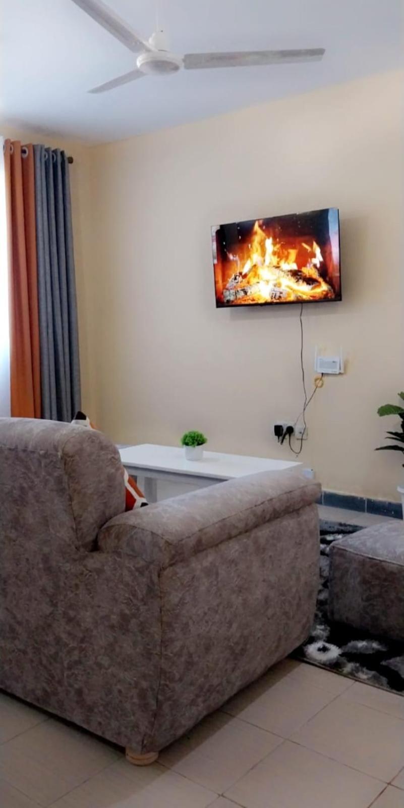 Lux Suites Bamburi Furnished Apartments Exterior photo